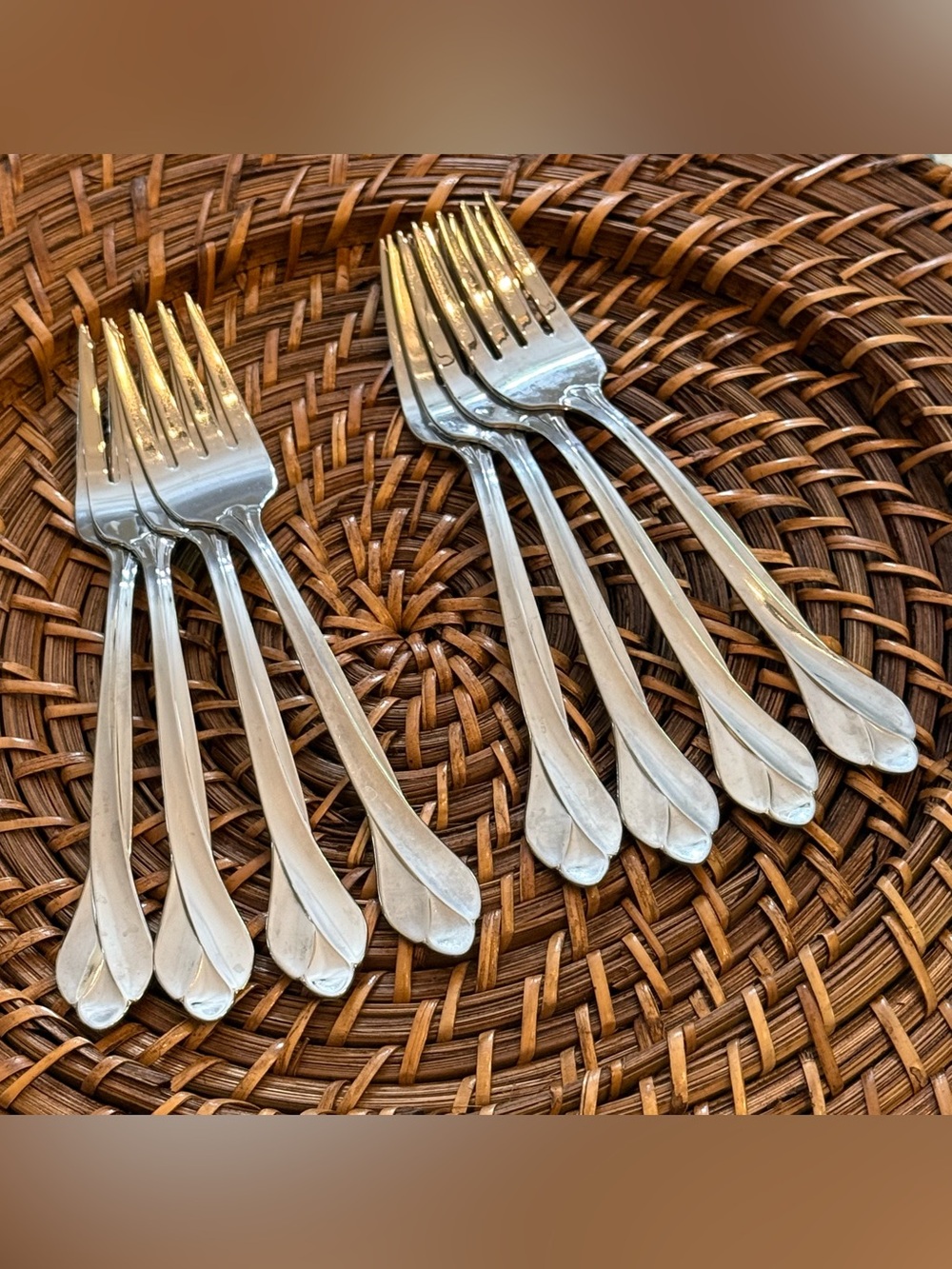 Oneida Tribeca 8 Salad Forks Stainless Flatware 6 5/8”